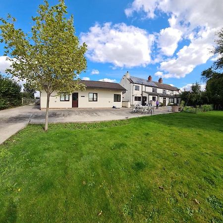 Cosy Stable Conversion Between Sheffield & Leeds Pontefract Exterior foto